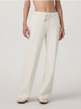 Vuori Women's Compose‎ Wideleg Pant Marshmallow Size XS